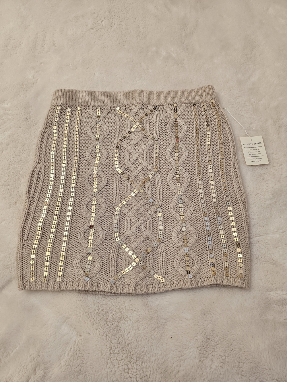 New Victoria Secret Moda International Wool Bend Sequin Detail Knit Skirt Size M